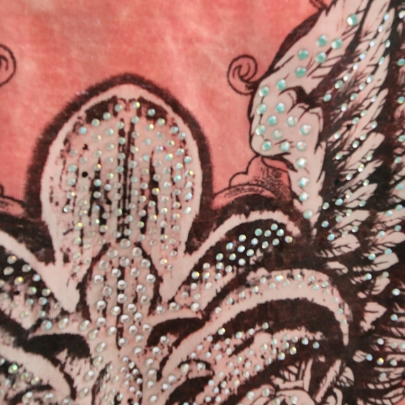 VOCAL BRAND TOP MADE OUT OF TSHIRT LIKE FABRIC PINK BLACK AND WHITE SLEEVELES - Picture 4 of 7